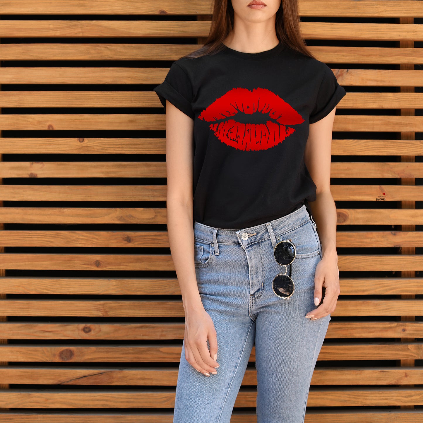 Red Lips Black and White T-Shirts