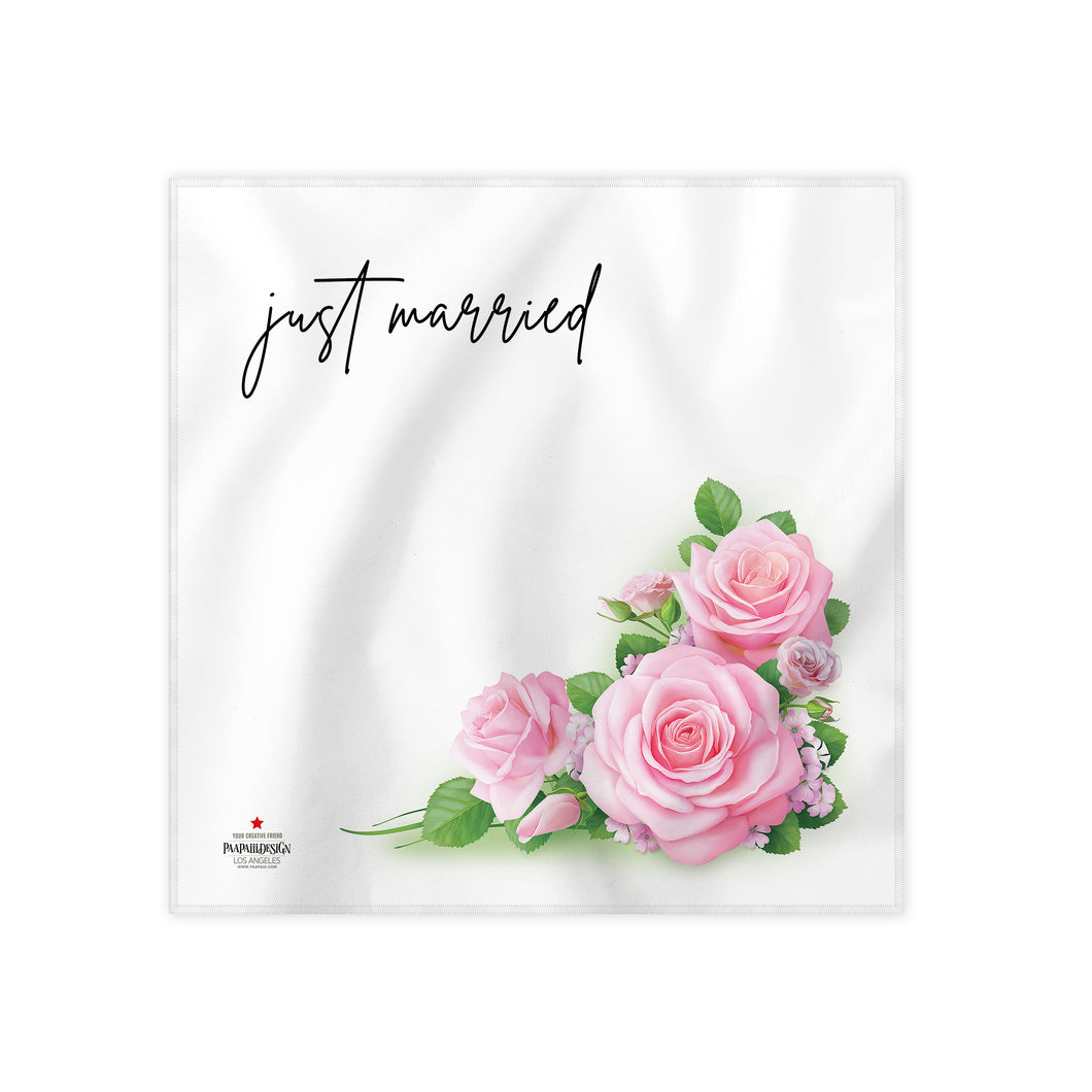 Just Married White Cloth Dinner Napkin, 17''x17''